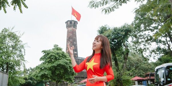 Một Việt Nam Chiến Thắng – sáng tác Đỗ Tuyết Nhi thu hút bạn bè quốc tế