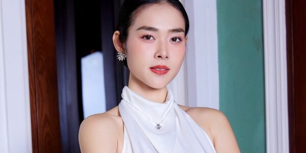 Diệp Bảo Ngọc khoe nhan sắc ngày càng thăng hạng